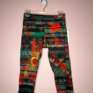 NWT LuLaRoe Jade Vibrant Leggings